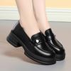 Mocassins Pretos Femininos com Aumento de Altura Oculto, Estilo Britânico, Bico Redondo, Solado Grosso, Sapatos Formais, Estilo College 2026