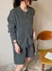 Conjunto de cardigã de tricô com zíper, casual e simples, para mulheres, novo estilo outono e inverno, conjunto de duas peças: jaqueta suéter de gola redonda + shorts