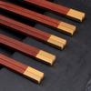 Palillos chinos de regalo en caja sándalo rojo madera de ala de pollo palillos de madera estilo chino metal palillos Fu caja de palillos venta al por mayor rotulación