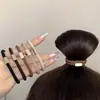 Cuerda para el pelo de nuevo estilo 2024 para niñas, Cuerda de goma para el pelo elegante, Goma para el pelo elegante y con clase, Accesorio para el pelo con funda de cuero simple