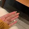 Pendientes de Turmalina en Grava de Piedra Natural para Mujer, Mini, Compactos, Sencillos, Versátiles, Modernos, Exquisitos, Dulces y Elegantes
