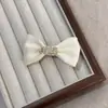 Accesorios para el cabello de seda de leche lazo pinza lateral Mori pinza lateral femenina Corea del Sur Nuevo pasador pasador tridimensional Nuevo