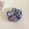 Goma para el pelo satinada floral estilo coreano con un tacto de alta gama, accesorio para el pelo suave y versátil para coletas bajas y moños