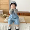 Conjunto súper lindo de overol de mezclilla suave para bebé de otoño y camiseta interior versátil, atuendo elegante de primavera y otoño para niños y niñas