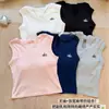 Chaleco de punto sin mangas en capas de estilo francés casual con capucha para mujer, ligero, cómodo, de corte holgado, versátil, transpirable, T-shirt amigable con la piel