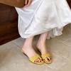 Zapatillas de cuña sencillas estilo francés con grano de madera para mujer para exteriores 2025 Nuevas sandalias de verano de tacón alto
