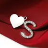 Accesorios de Colgante de Letra Inglesa Incrustada con Diamantes Europeos y Americanos Regalos Conmemorativos Personalizados Creativos Accesorios de Colgante DIY de Aleación Joyería