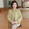 Novo Casaco de Lã Elegante Moda Mãe Outono 2026 para Mulheres, Meia-Idade e Idosas, Cardigan com Gola Reversível, Top Curto Engrossado