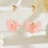 Serie pequeña fresca transfronteriza estilo vacacional aretes de malla aretes largos elegantes con borla colgante al por mayor en stock