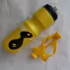 50 Garrafas de Água Esportivas Depende de Esportes de Bicicleta de Montanha com Tampa contra Poeira Garrafa de Água de Plástico PC + Suporte para Garrafa de Água Suprimentos