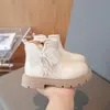 Botas Estilo Martin para Niñas 2025 Otoño/Invierno Nuevo Estilo Forradas de Felpa Cálidas Botines Cortos para Niños Elegantes Zapatos de Princesa Botas de Suela Suave para Niñas