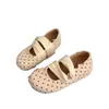 Zapatos de mujer retro versátiles de punta fina con suela plana, novedad popular otoño 2026, zapatos Mary Jane de lunares con plataforma para aumentar la altura
