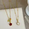 Collar Colgante de Flor de Doble Cara con Esmalte Rojo y Nácar Inspirado en el Diseño para Mujer, Cadena de Cuello de Moda Única y Exquisita, Cadena para Suéter