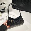 Bolsos de Moda para Mujer 2025 Nuevo Diseño Nicho Bolso de Axila para Motocicleta Moderno Versátil de Alta Gama Versátil Bolso de Hombro
