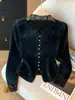 Suéter de punto de dos piezas con diseño de patchwork de encaje y cuello alto medio estilo coreano para mujer, nuevo y elegante para otoño/invierno A14340