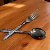 Cuchara de Sopa Impresa de Acero Inoxidable Cubiertos de Cocina Juego de Tenedor y Cuchara Tenedor Estilo Occidental Doble Uso Portátil Fruta Mango Largo