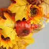 Amazon Acción de Gracias Corona de Flores Artificiales Festival de la Cosecha Calabaza Corona Decorativa Hoja de Arce Artificial Baya Corona de Otoño
