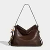 Bolsa de Ombro Fashion de Design Exclusivo Grande Capacidade para Mulheres 2025 Nova de Inverno Bolsa Tote de Mão Grande Capacidade para o Dia a Dia