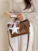 Bolso de cubo tejido de nicho transfronterizo 2026 nuevo bolso de cesta de moda para mujer bolso de mano simple para hombro cruzado