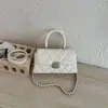 Bolso Acolchado con Cadena Estilo Chanel para Mujer 2026 Estilo Retro Francés Bolso de Hombro Cruzado con un Toque de Lujo, Versátil para el Trabajo