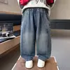 Calça Casual Versátil Desgastada Lavada para Crianças Primavera e Outono 2026 Outono Novo Estilo Coreano Calça Longa Cool para Crianças Pequenas