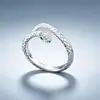 Anillo Serpiente del Año Serpiente Pequeña de Sentido Avanzado Anillo para Mujer Accesorios Distintivos para la Punta del Dedo Anillo de Cola Diseño de Nicho Apertura de Verano Ajustable