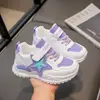 Zapatillas deportivas para niños y niñas 2024 otoño nuevo moda estrella infantil suela blanda zapatos de papá antideslizantes casuales zapatillas para correr