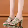 Sandalias de Strass Verano 2021 Estilo Coreano Sandalias de Strass para Mujer Ropa de Exterior Tacón Grueso Tacón Medio Chanclas Talla Grande Sandalias para Mujer