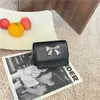 Textura de Alta Gama Otoño 2026 Nueva Moda Tendencia Versátil Elegante Casual Simple Bolso Mini Cuadrado con Lazo