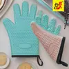 Guantes de silicona para horno de dos colores de doble cara pinza para mano de tela plegada guantes para horno de microondas anti-quemaduras guantes de silicona con aislamiento térmico fabricantes