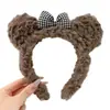 Diadema de corona alta para aplicar mascarillas faciales, diadema de felpa para lavarse la cara, nuevo modelo 2026, popular diadema de dibujos animados antideslizante para mujer