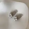 Novo prendedor de cabelo flor de strass e pérola em liga, simples e elegante, combina com tudo, acessório de cabelo versátil para mulheres com toque de luxo