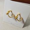 Moda Retro Europea y Americana Aguja de Plata 925 Geométrico Nudo Personalizado Simple Nicho Arete en C Atmosférico Combinable Aretes para Mujer