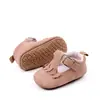 Zapatos nuevos para bebé con detalle de lazo y encaje, con cierre de velcro, suela de goma para agarre y diseño transpirable, perfectos para aprender a caminar