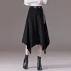 Falda irregular de corte A en color marrón melardo para mujer, nuevo estilo de otoño, de cintura alta, estiliza, con caída, versátil, falda de longitud media