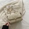 Bolsa de Palha Trançada da Moda para Mulheres 2025 Novo Estilo Fresca Floral Trançada Bolsa Sela Moda Ombro Único Transversal Versátil