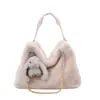 Bolsas Peludas Mais Vendidas Outono e Inverno 2026 Nova Bolsa de Ombro Único Transversal para o Dia a Dia Bolsa Tote de Mão Macia e Fofa