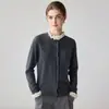 Macio e aconchegante! Cardigã feminino 100% cashmere puro de manga longa com bordas plissadas, gola redonda, abotoamento simples, suéter de tricô cinza