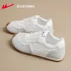 Zapatos de calzar rápido para mujer, zapatillas de entrenamiento alemanas, nuevas zapatillas blancas de verano 2026 para mujer, zapatillas deportivas finas de malla para mujer Z