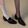 Temporada de Primeros Encuentros Estilo Británico Hebilla Zapatos Pequeños de Cuero para Mujer Mocasines sin Cordones Tacón Grueso Zapatos de Tacón Alto para Viajar Zapatos Individuales