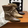 Botas Femininas Estilo Coreano Camurça Retro Cadarço Salto Bloco 2026 Novo Estilo Inverno Aumento de Altura Patchwork Versátil Moda