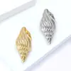 Broche único de concha de estilo europeo y americano transfronterizo con un toque minimalista y sofisticado, accesorio de broche, cierre de broche irregular.