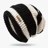 Chapéu de Lã Feminino de Inverno Listrado com Letras Solto para Circunferência Craniana Grande Chapéu de Estudante Quente Chapéu de Tricô Versátil Chapéu Slouchy