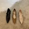 Zapatos de tacón bajo elegantes y únicos, zapatos de mujer estilo retro francés con tacones gruesos y correas con hebilla