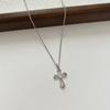 Colar de metal pequeno simples para todos os fósforos Design de nicho feminino Colar de colar de luxo leve Colar elegante para todos os jogos Colar de jóias