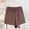 Pantalones cortos deportivos de yoga de capa de aire para mujer, suministro transfronterizo, suaves y amigables con la piel, versátiles para uso al aire libre, pantalones de longitud de cuarto para fitness