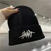 Gorro de Punto Bordado con Letras Transfronterizo Moda Otoño e Invierno Tendencia Coreana Versátil Gorro de Lana Gorro Pullover para Hombres y Mujeres Gorro Cálido para Exteriores