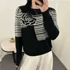 Top de punto jacquard de manga larga con bloques de color a la moda y versátil para mujer, nuevo estilo otoño e invierno 2026, holgado y favorecedor, adecuado para madres, camiseta básica