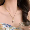 "Jardín de Monet" Pintura al Óleo Estilo Retro Original Flor de Rosa Collar Cadena para Clavícula Ligera de Lujo Nicho de Gama Alta para Mujer