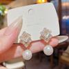 Pendientes de Borla Modernos de Aguja de Plata 925 Pendientes de Tuerca de Perlas de Lujo Ligero de Alta Gama Pendientes de Diseño Estilo Socialité para Mujer